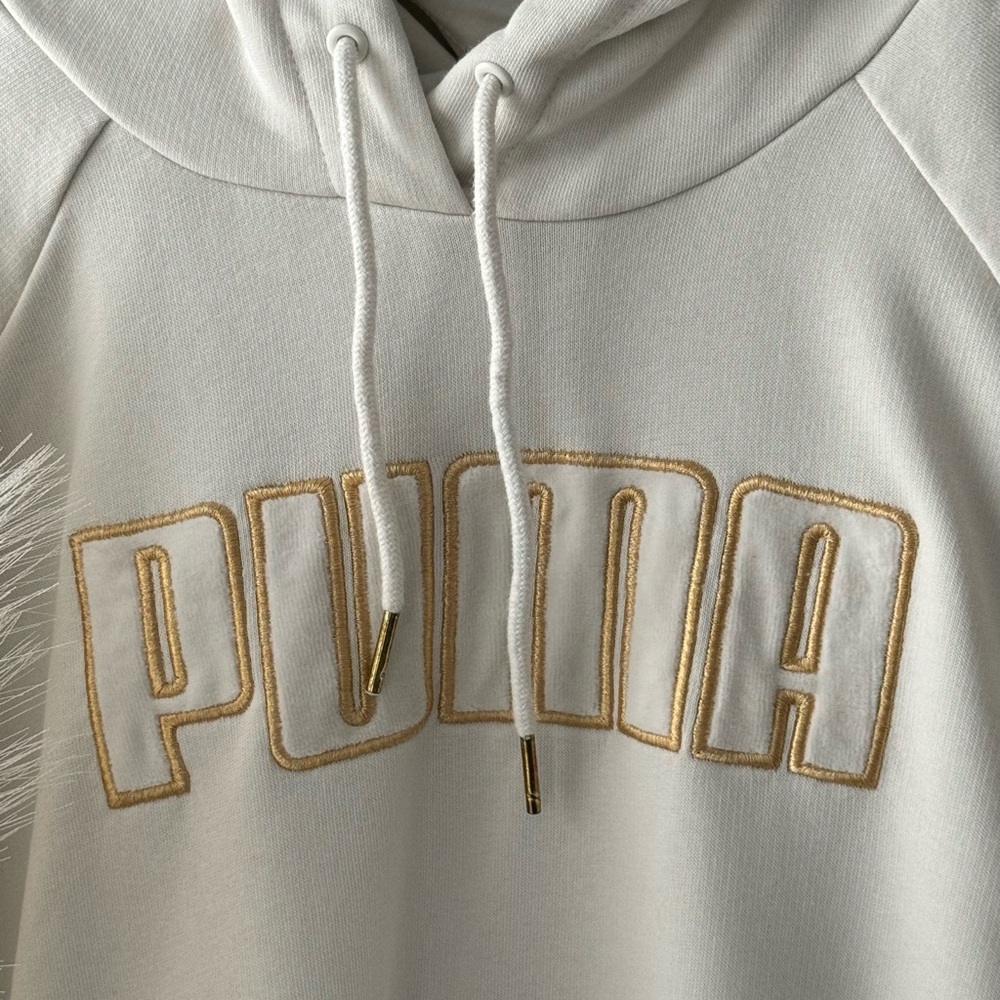 Long sweatshirt